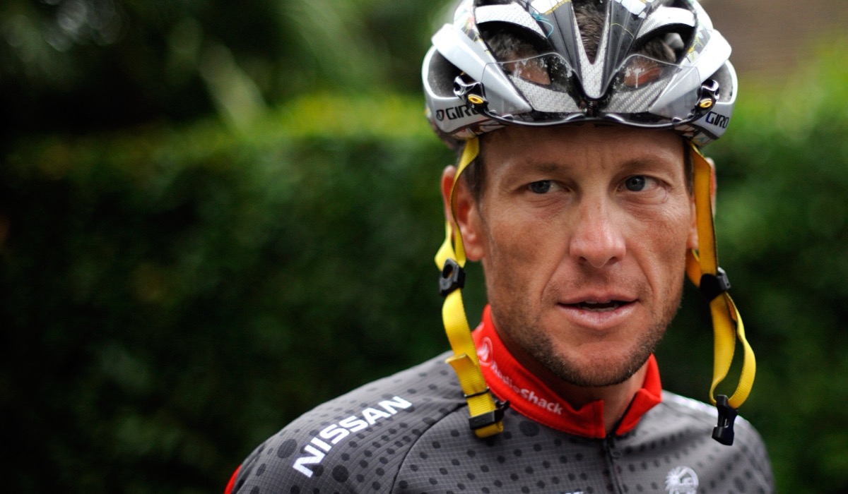 Lance Armstrong em fotografia de artigo