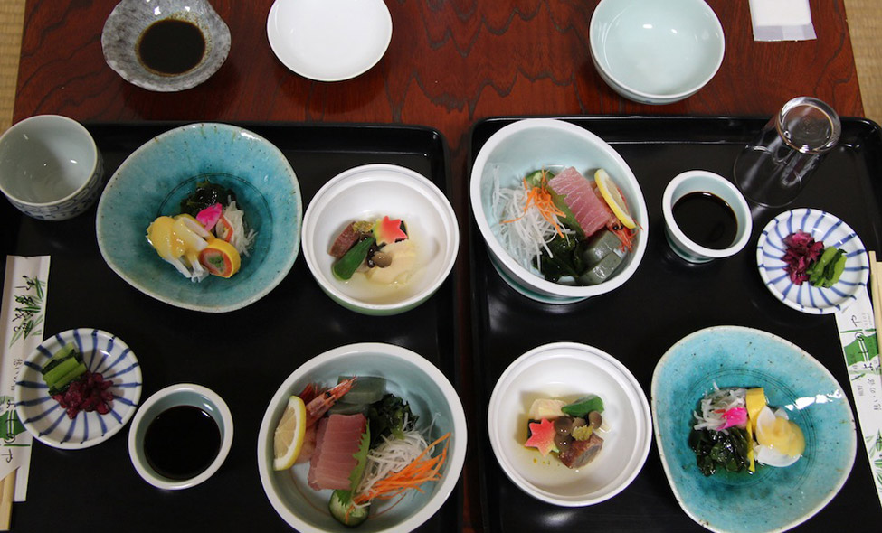 Comidas caseiras servidas nos ryokans do Kumano Kodo. Foto: Fabiana Atallah