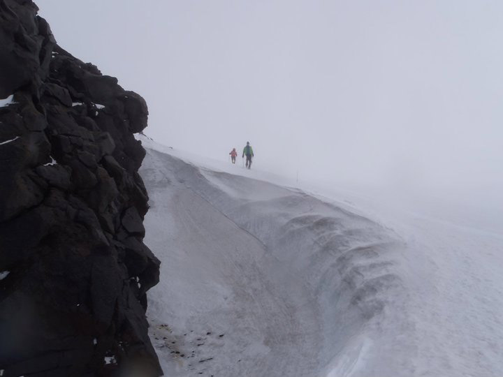 Karina Oliani chega ao teto da Europa, o Monte Elbrus