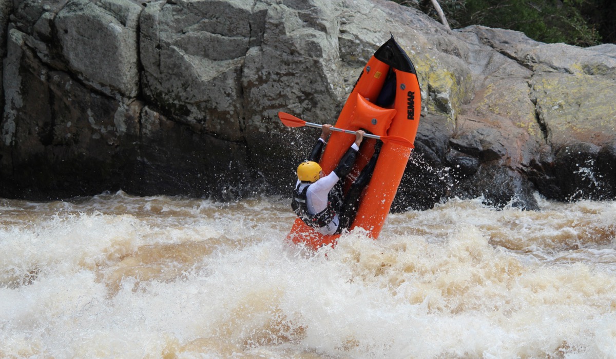 Rafting & Kayak pelas águas do Rio Ribeira