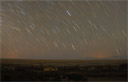 Segunda noite sem banho na travessia. A noite estrelada � um espet�culo a parte, nessa regi�o sem nuvens e polui��o, onde se v� claramente a via l�ctea. Aqui uma imagem com o diaframa aberto durante 11 minutos.