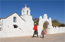 San Pedro do Atacama est� a 2.400 metros ao n�vel do mar, com uma popula��o de 5.000 habitantes, entre eles os aymaras, o povo local