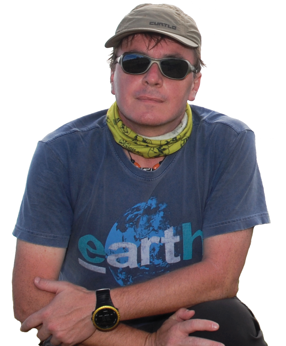 Elias Luiz, escritor, fotógrafo e viajante
